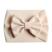 Dva trakca s petljo, od 0 do 24 mesecev. En po izbiri, bež trakec gratis